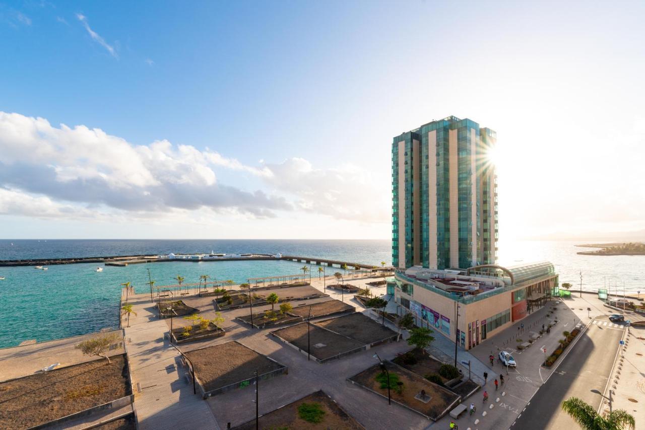 Fee4Me: First Line Luxury Apartment Arrecife  Exterior photo