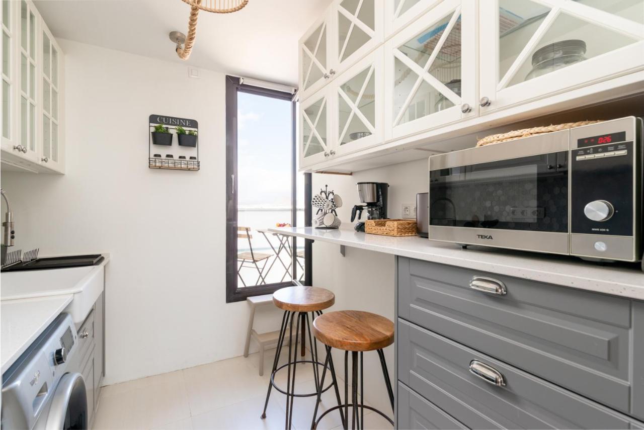 Fee4Me: First Line Luxury Apartment Arrecife  Exterior photo